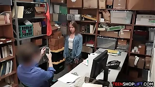 Mall cop fucks Curvy amateur teen he caught shoplifting